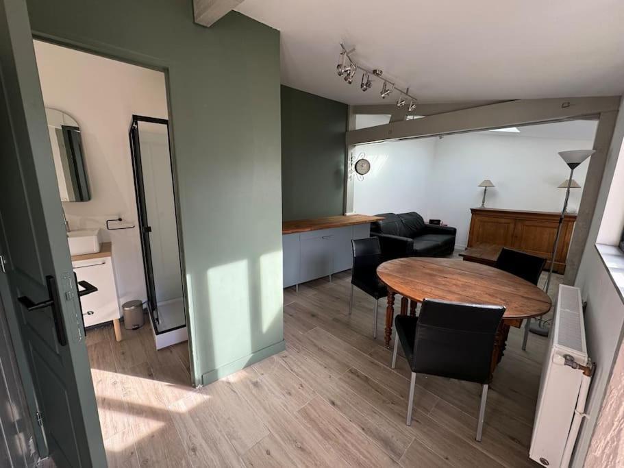 Petite Maison Independante Avec Parking Vétheuil Dış mekan fotoğraf
