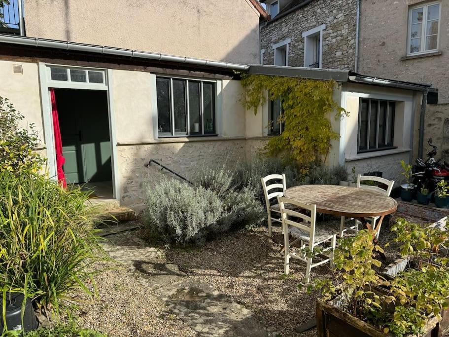 Petite Maison Independante Avec Parking Vétheuil Dış mekan fotoğraf